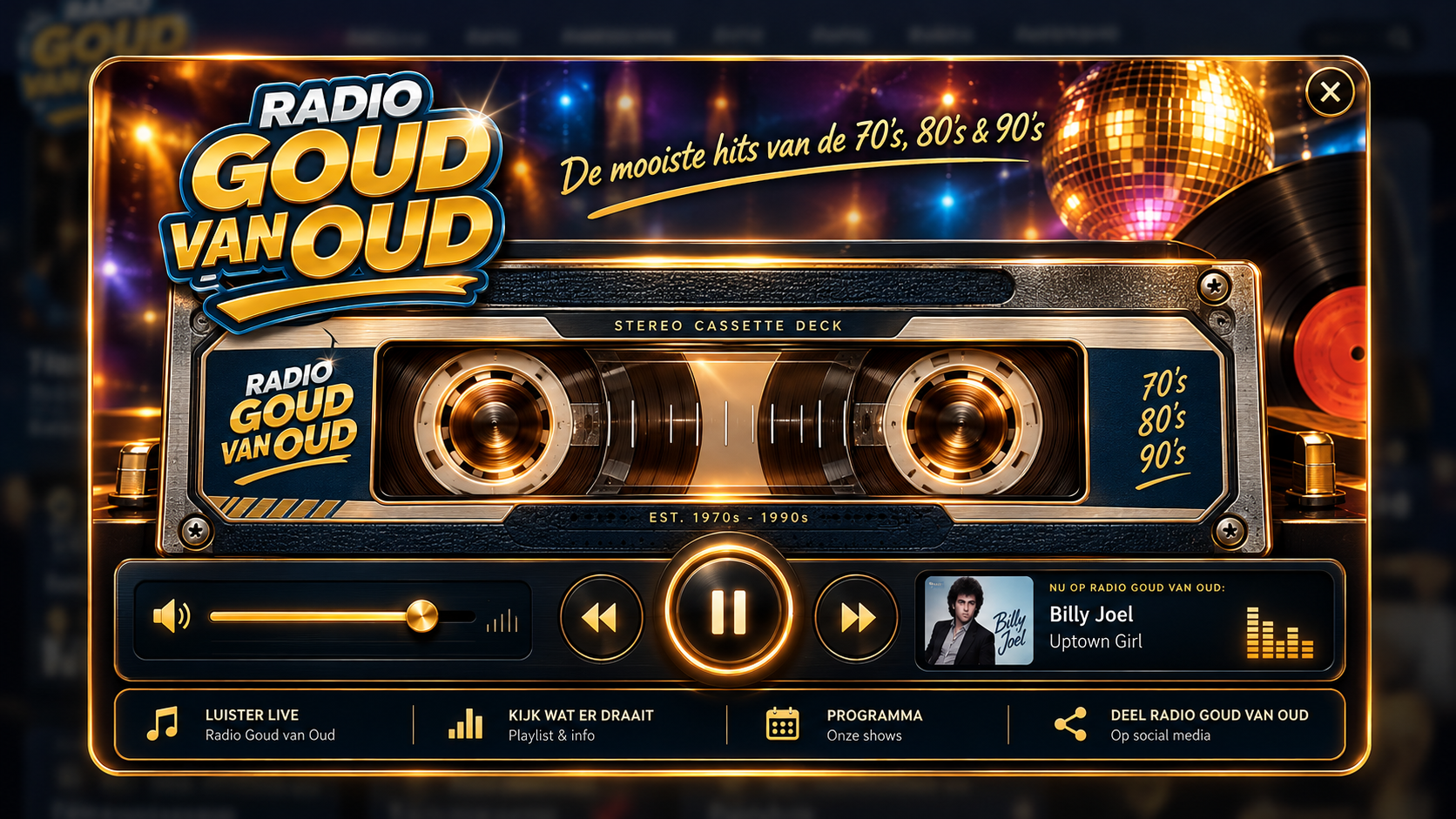 Retro stereo cassettedeck in goud en blauw met Radio Goud van Oud-logo, discobal en platen